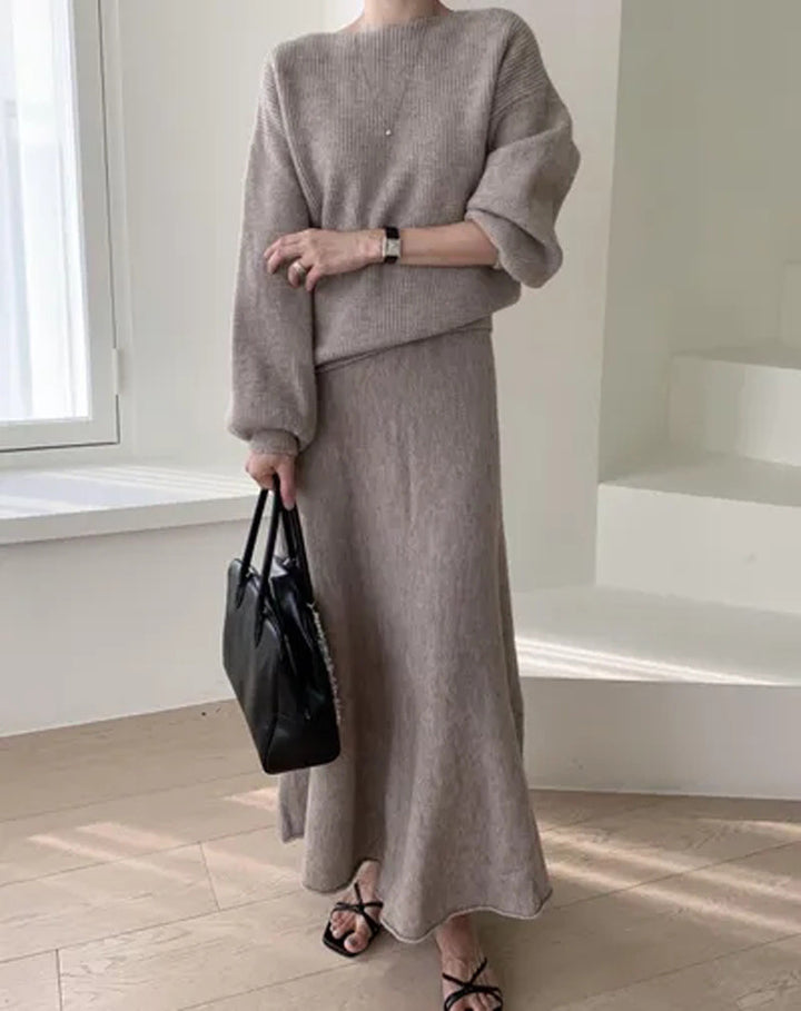 Damen Strick-Set aus Oversize-Ripp-Pullover und fließendem Maxirock Echoarchiv