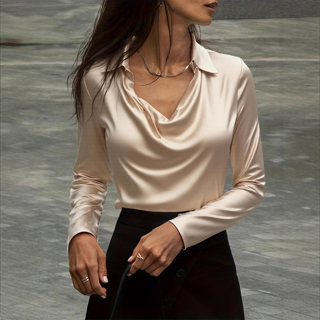 Damen Satinbluse mit Wasserfallkragen und Hemdkragen Echoarchiv
