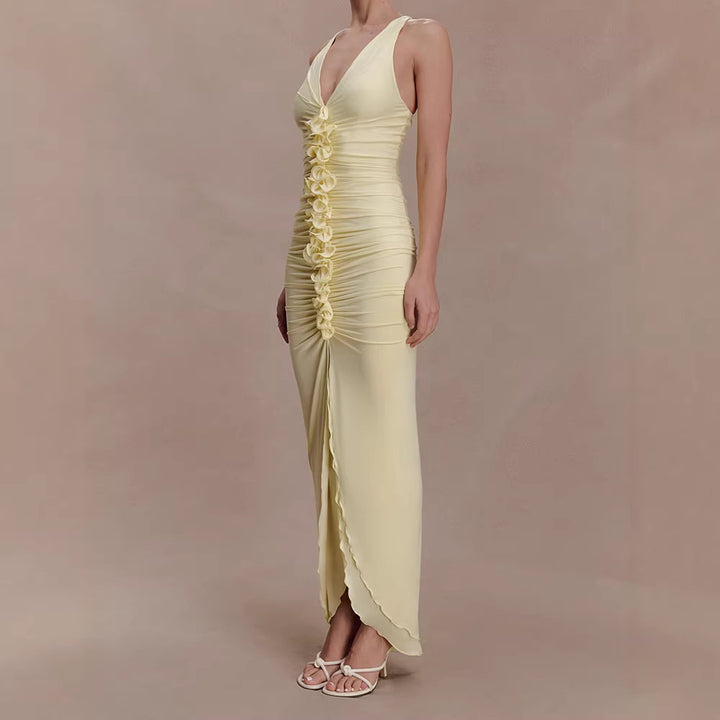 Damen Hochwertiges Abendkleid mit tiefem V-Ausschnitt und Raffungen Echo Archiv