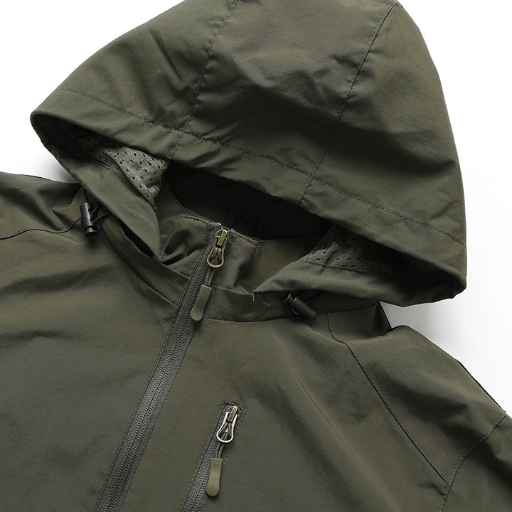 Herren Ultraleichte Allwetter-Outdoorjacke mit Kapuze atmungsaktivem Meshfutter und Reißverschlusstaschen Echo Archiv