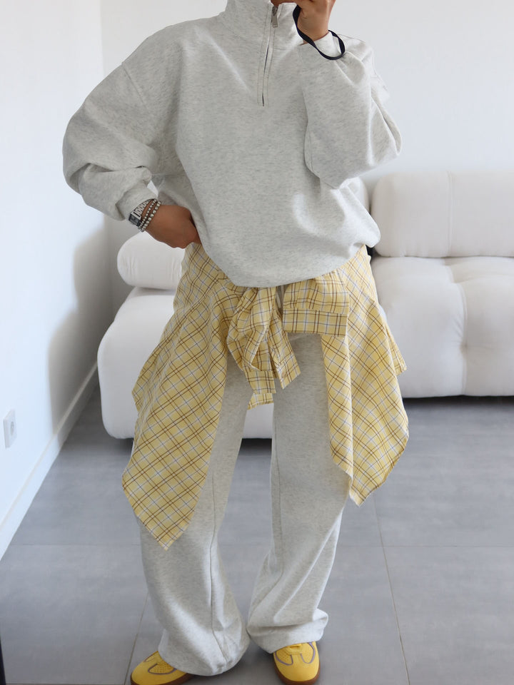 Damen Oversize Sweatshirt mit Halbzip und hohem Stehkragen – Avérine