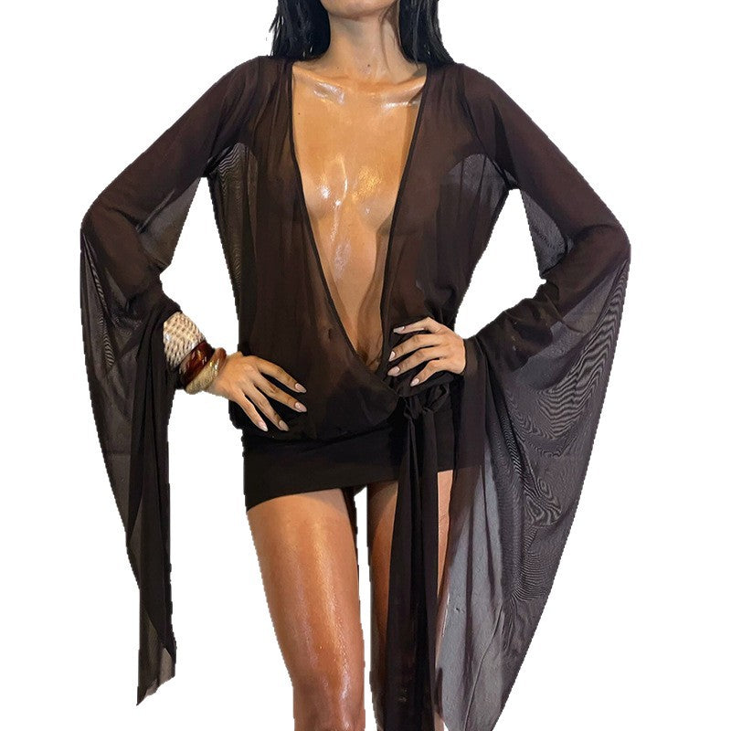 Damen Wickelbluse mit transparenten Ärmeln und figurformendem Design Echo Archiv