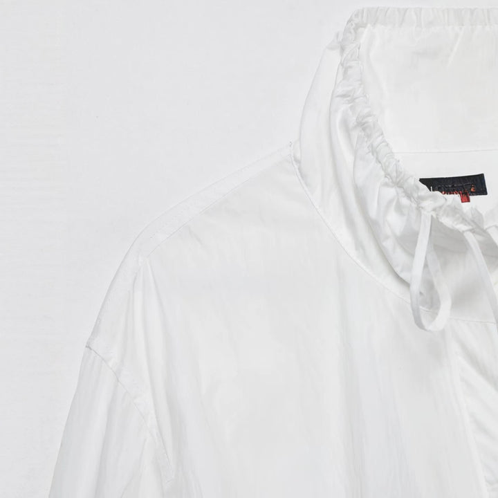 Damen Ultralight Cropped Anorak mit Tunnelzugtaillierung, Ballonärmeln und hohem Stehkragen Echo Archiv