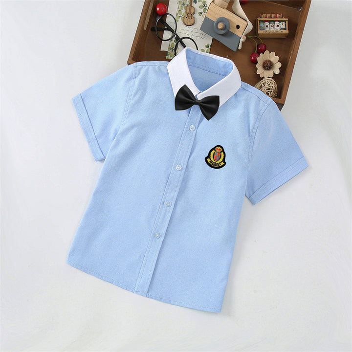 Jungen Elegantes Kurzarmhemd mit Fliege Echo Archiv