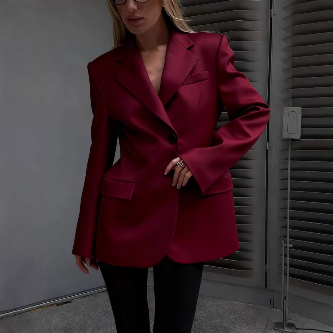 Damen Oversized Longblazer mit betonter Schulterpartie und Pattentaschen – Célinea