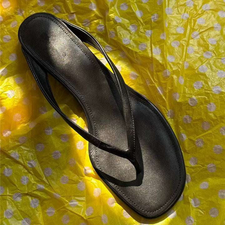 Damen elegante Zehentrenner-Sandalen mit minimalistischem Riemendesign Echoarchiv
