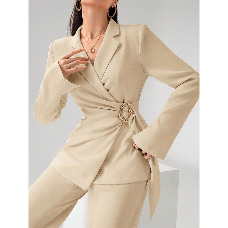 Damen Elegantes Blazer-Kostüm mit Taillengürtel Echo Archiv