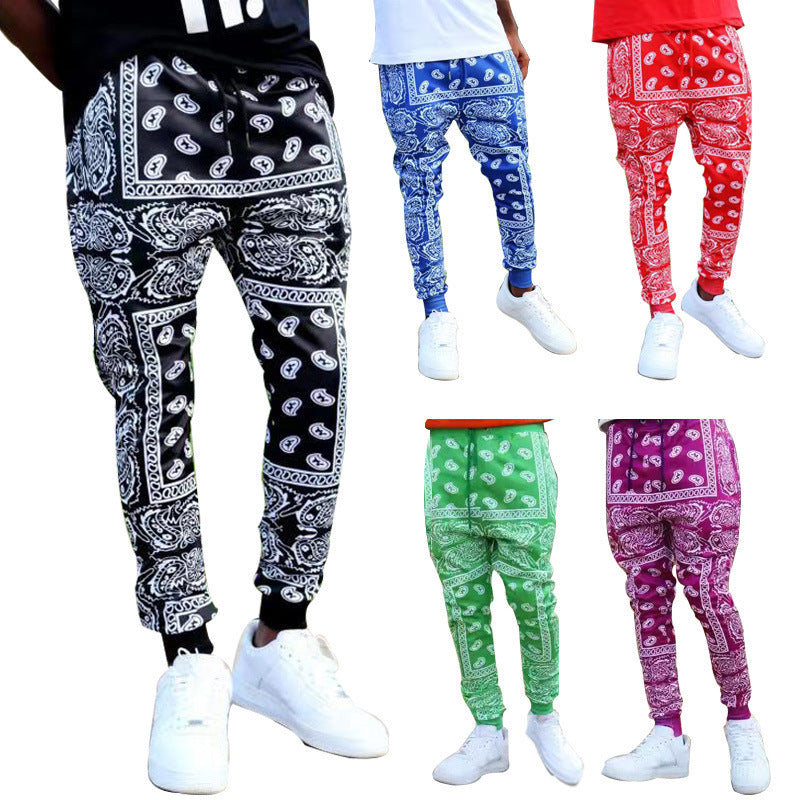Herren Cargo-Jogginghose im extravaganten Paisley-Muster Echoarchiv