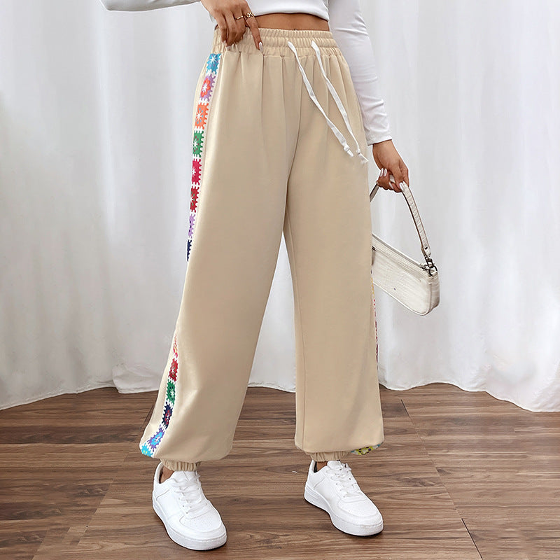 Damen Jogginghose mit buntem Seitenmuster Echo Archiv