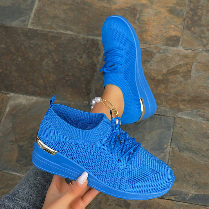 Damen bequeme Sport-Sneaker mit atmungsaktivem Obermaterial und eleganter Plateausohle Echoarchiv