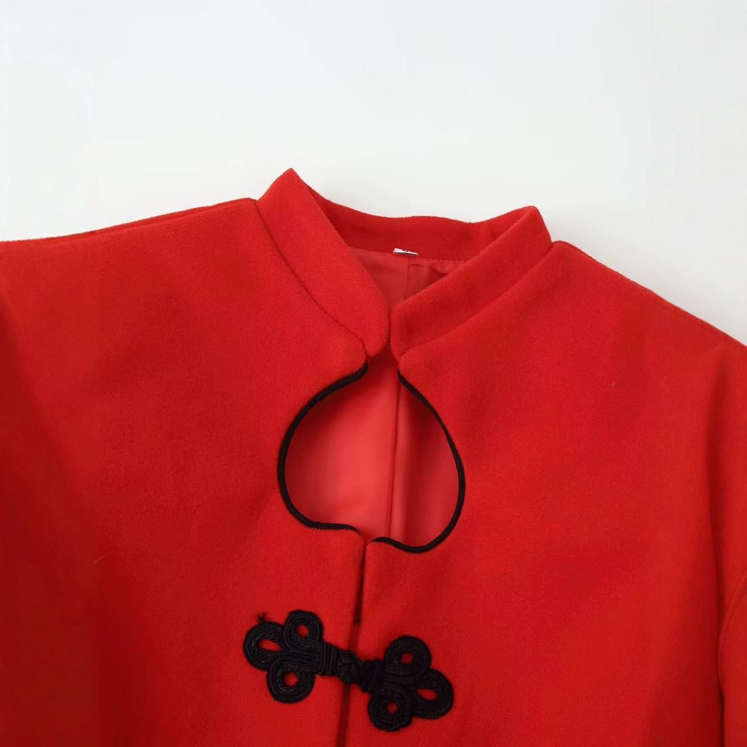 Damen Chinesisch-inspirierte Manteljacke mit Stehkragen und dekorativen Knotenverschlüssen Echo Archiv