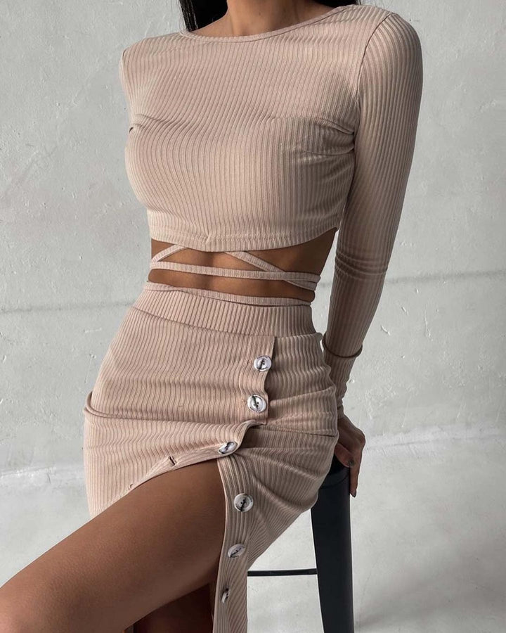 Damen Geripptes zweiteiliges Set mit Cropped-Langarmtop, Wickelband und taillenbetontem Knopf-Midirock Echoarchiv
