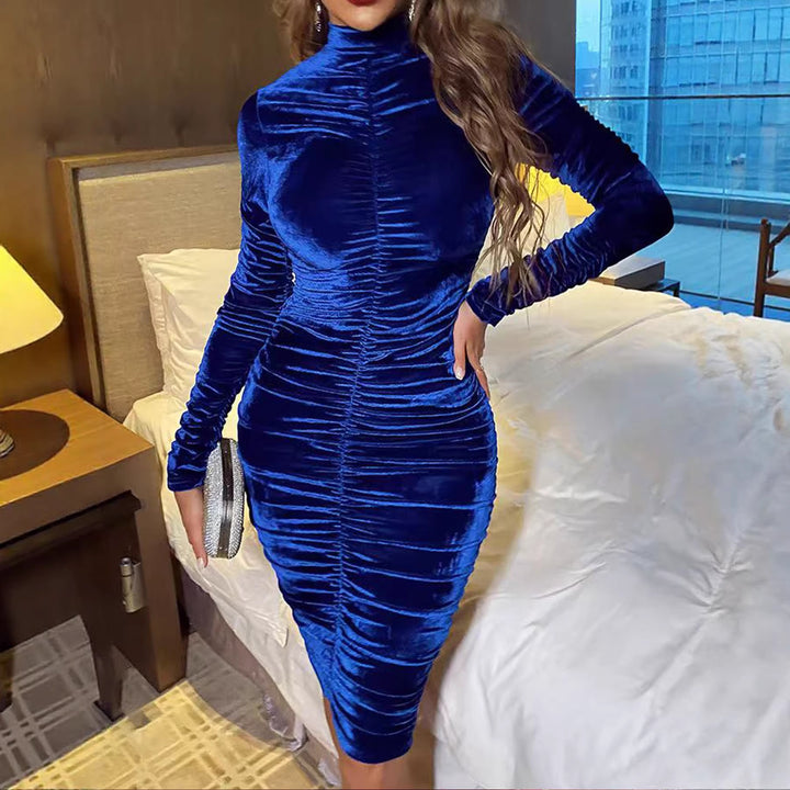Damen Elegantes figurbetontes Samtkleid Echo Archiv