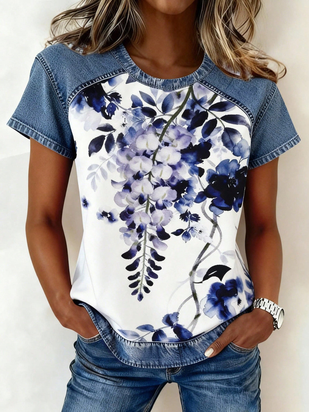 Damen Kurzarmshirt mit Jeans-Einsätzen und Teddy-Patchprint Echo Archiv