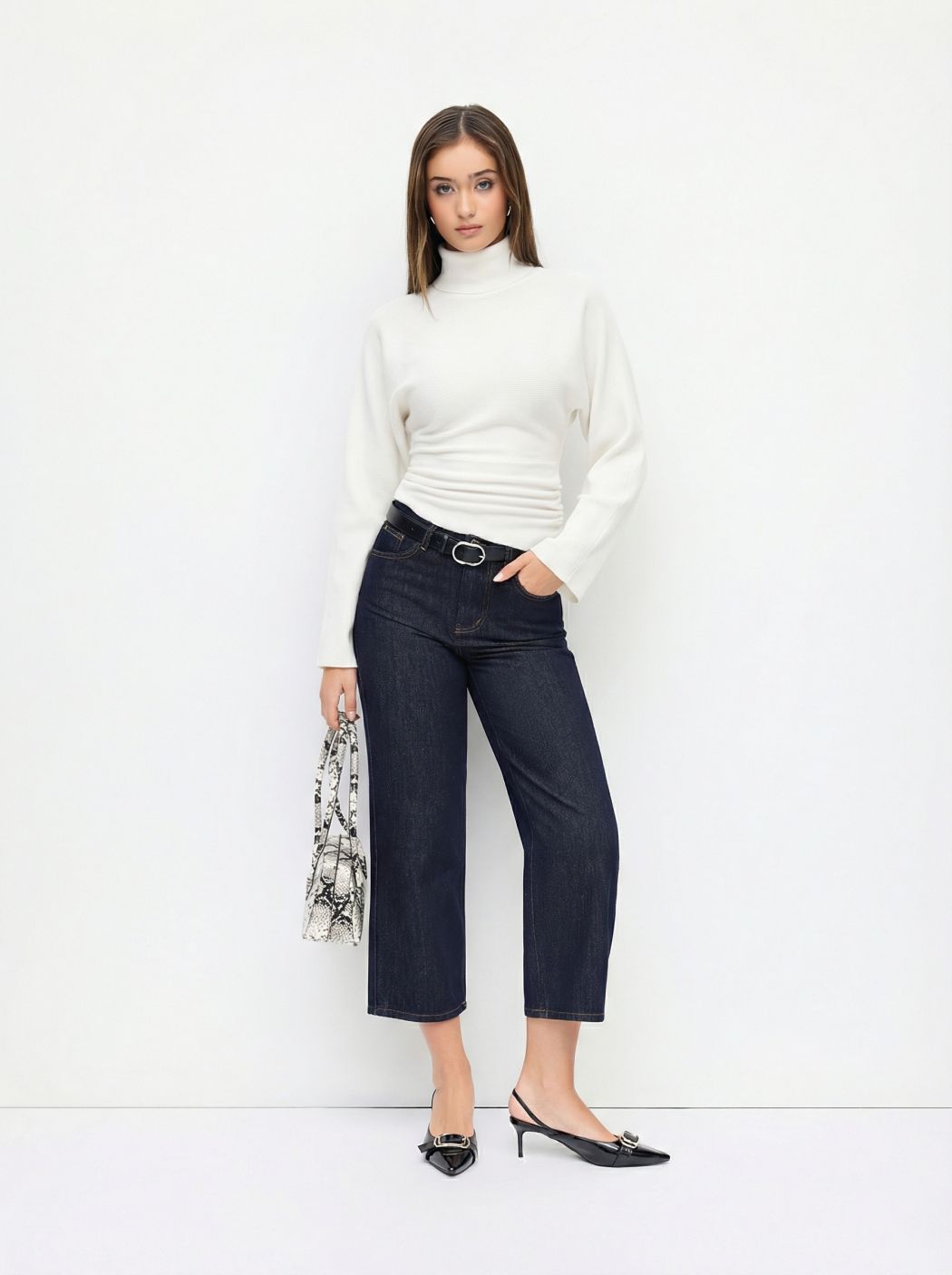 Damen Eleganter Rollkragenpullover Echo Archiv