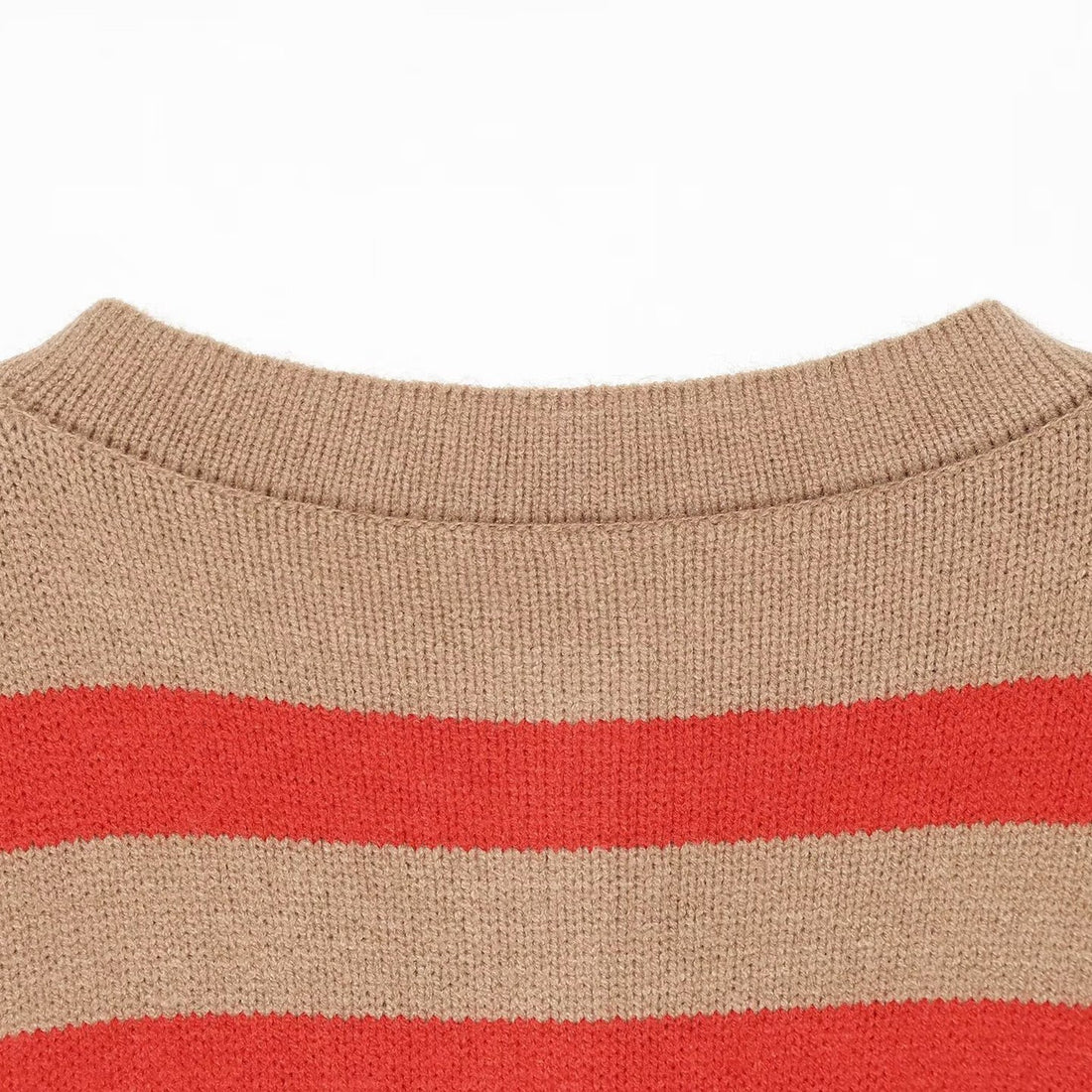 Damen Gestreifter Oversize-Strickpullover mit Henley-Knopfleiste Echoarchiv