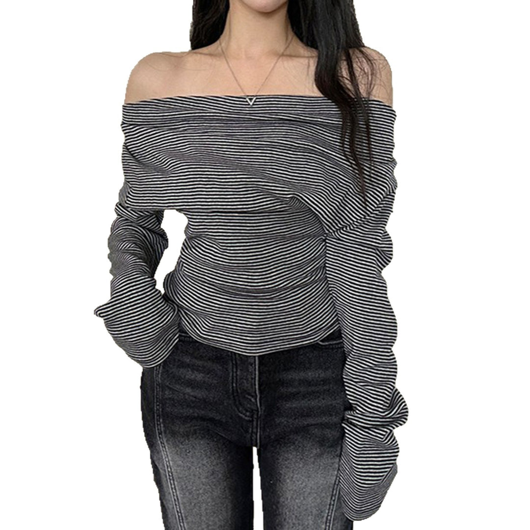 Damen nan asymmetrisches Off-Shoulder Langarmshirt mit taillierter Raffung und schmaler Stretch-Passform Echo Archiv