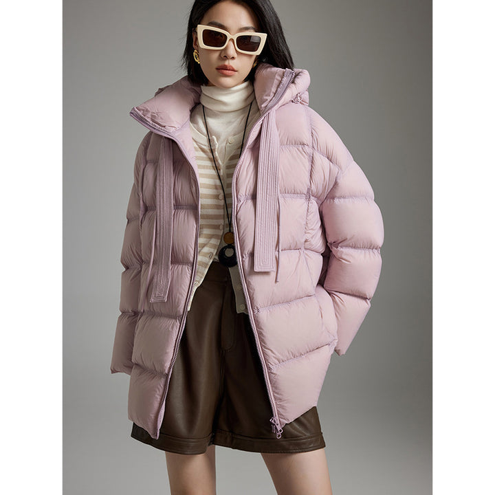 Damen Boxy-Steppjacke mit übergroßem Thermokragen und dekorativen Kordel-Details Echoarchiv