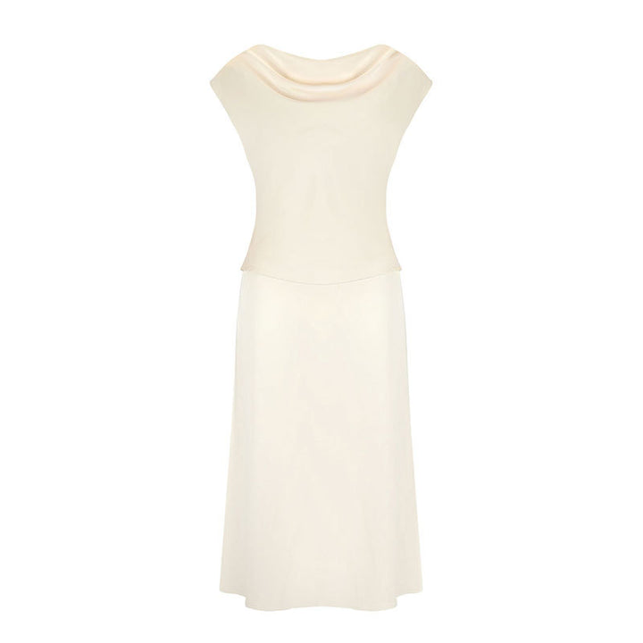 Damen elegantes Abendkleid mit fließendem Stoff und raffiniertem Halsausschnitt Echo Archiv