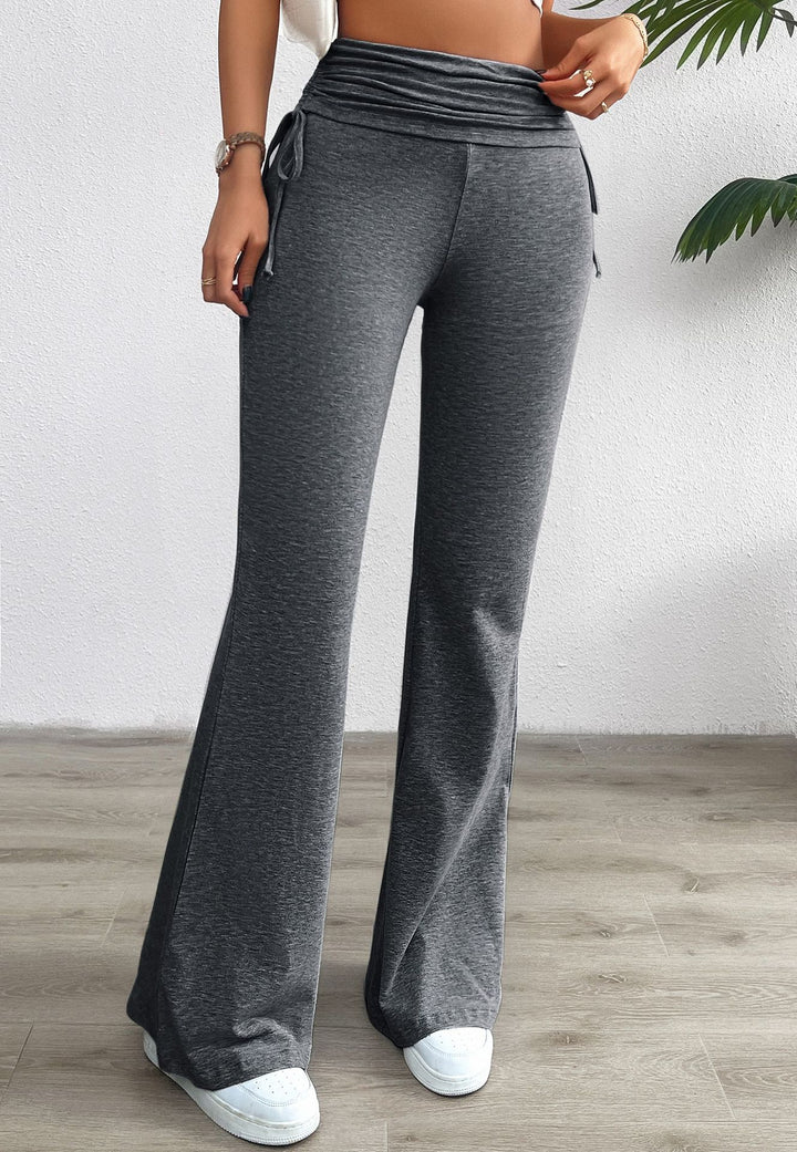 Damen weiche Palazzo-Loungehose mit Umschlagbund, seitlichen Kordelzügen und ausgestelltem Bein – Avélisse