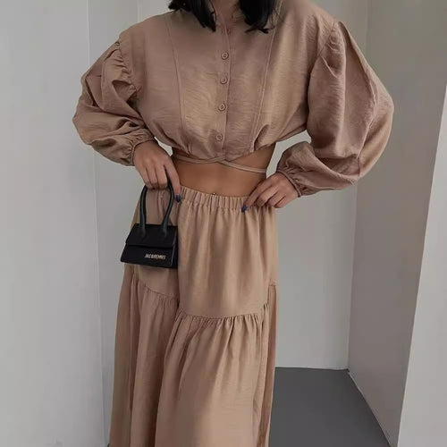 Damen Zweiteiliges Boho-Set mit Cropped-Bluse und Maxirock mit Schlitz Echoarchiv