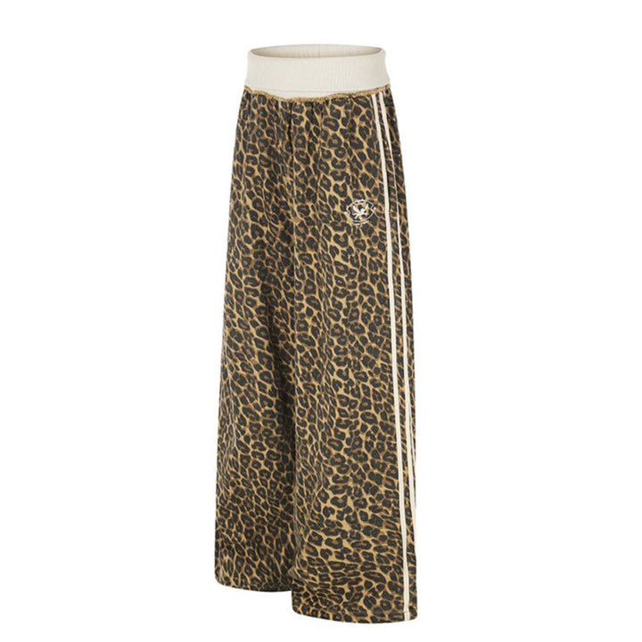 Damen weite Palazzo-Jogginghose mit Leopardenprint und elastischem Rippbund Echoarchiv