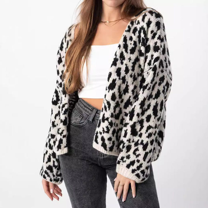 Damen grob gestrickter Cardigan mit stilvollem Leopardenmuster und bequemen Oversize-Details Echoarchiv