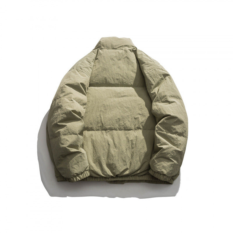 Unisex Oversize wattierte Steppjacke mit hohem Stehkragen, großen Pattentaschen und Crinkle-Effekt Echo Archiv