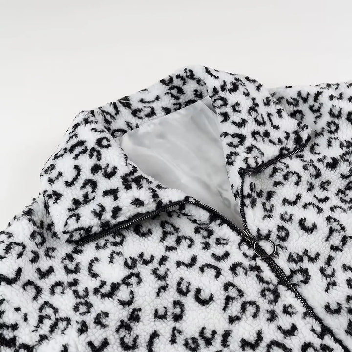 Damen kuschelige Teddy-Fleece Jacke mit Stehkragen und durchgehendem Reißverschluss – Célinea