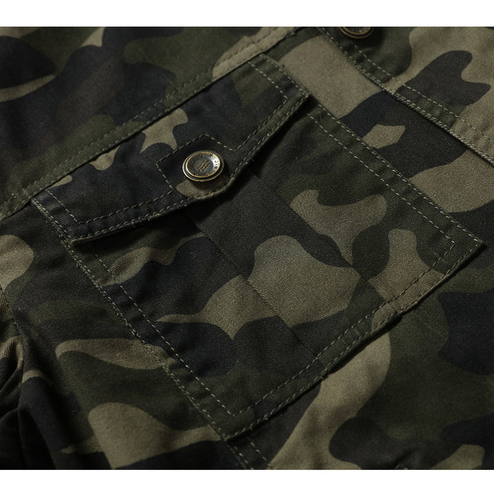 Herren Camouflage-Fieldblouson im Utility‑Stil mit Rippbündchen und Schulterklappen – Taviero