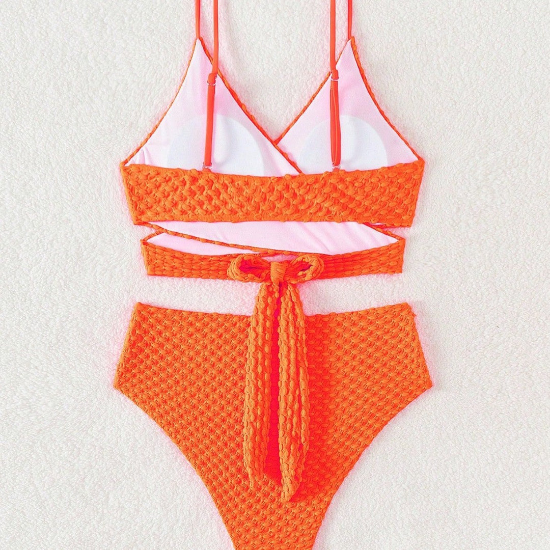 Damen Hochtaillierter Bikini mit modernem Wickeldesign Echo Archiv