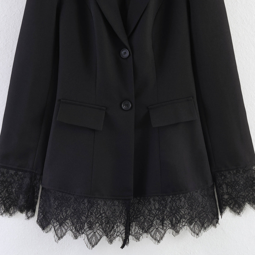 Damen Taillierter Blazer mit Spitzensaum und Pattentaschen Echoarchiv