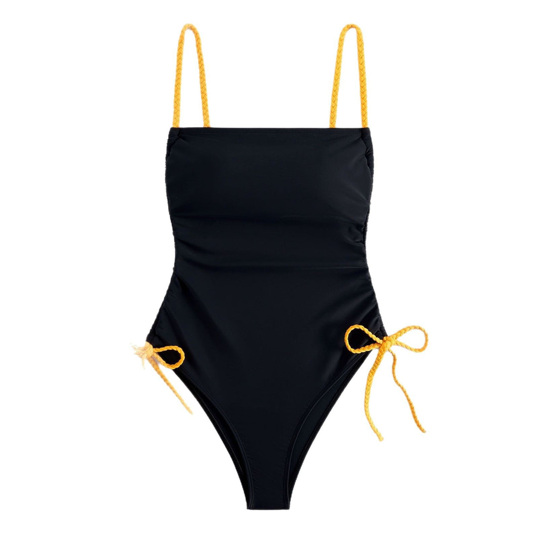 Damen Einteiler Badeanzug mit flexibler Taillenbetonung und sportlichem Design Echo Archiv