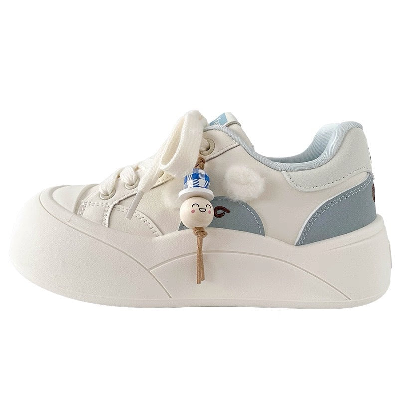 Damen Modische Sneakers mit dekorativen Applikationen und dämpfender Sohle Echo Archiv