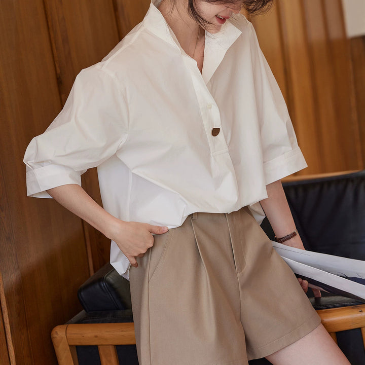Damen Elegante und luftige Bluse mit modernem Schnitt Echoarchiv