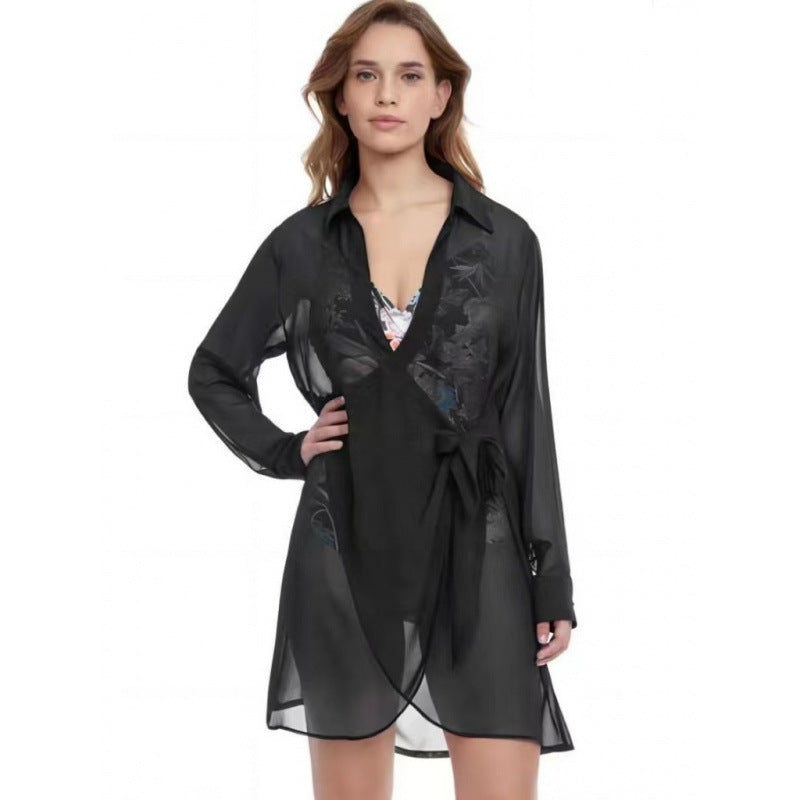 Damen Strandüberwurf mit elegantem Wickeldetail und transparentem Stoff Echo Archiv