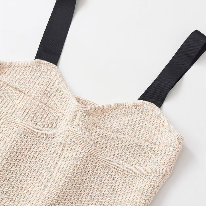 Damen Crop-Top mit elegantem V-Ausschnitt und raffinierter Struktur Echo Archiv