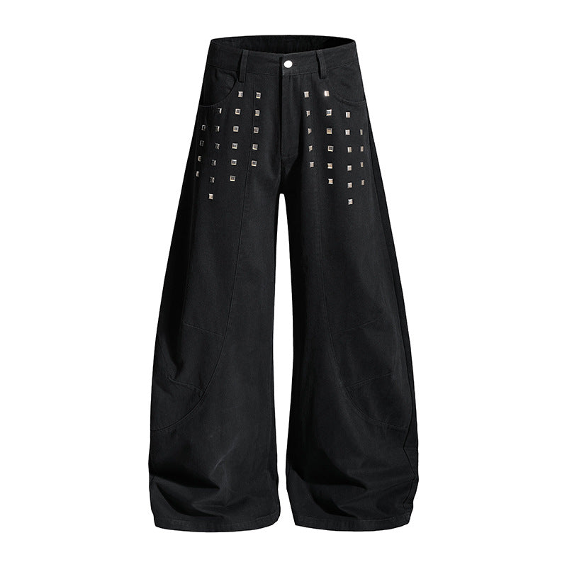 Damen Weite Culotte-Cargohose mit hohem Bund und Metallnieten, tiefer Schritt und aufgesetzten Taschen Echoarchiv