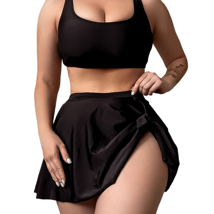 Damen Sportliches Badeoutfit mit schmeichelndem Rock Echo Archiv
