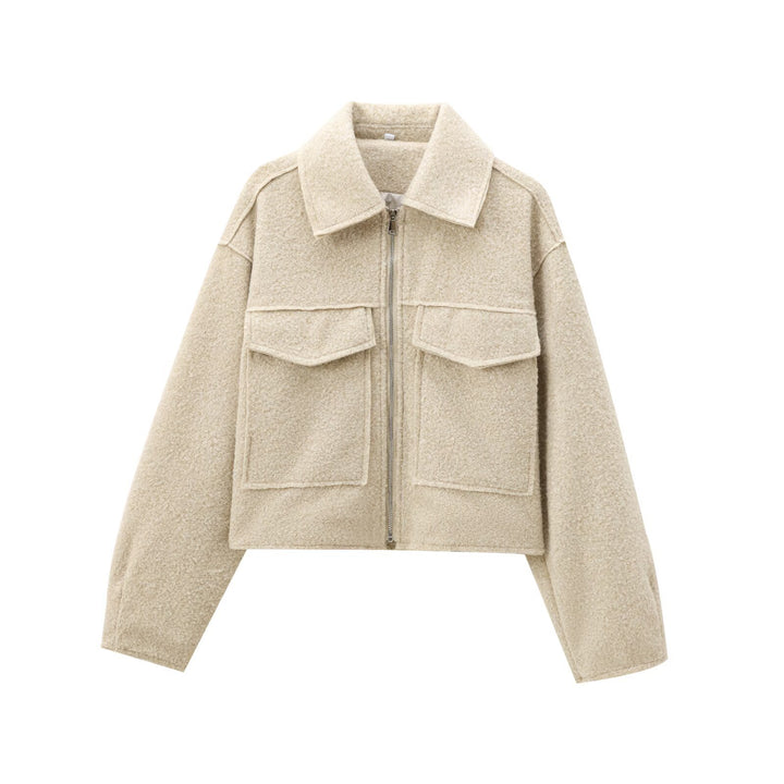 Damen Kurze Bouclé‑Jacke im Boxy‑Cut mit Reißverschluss und Pattentaschen Echo Archiv