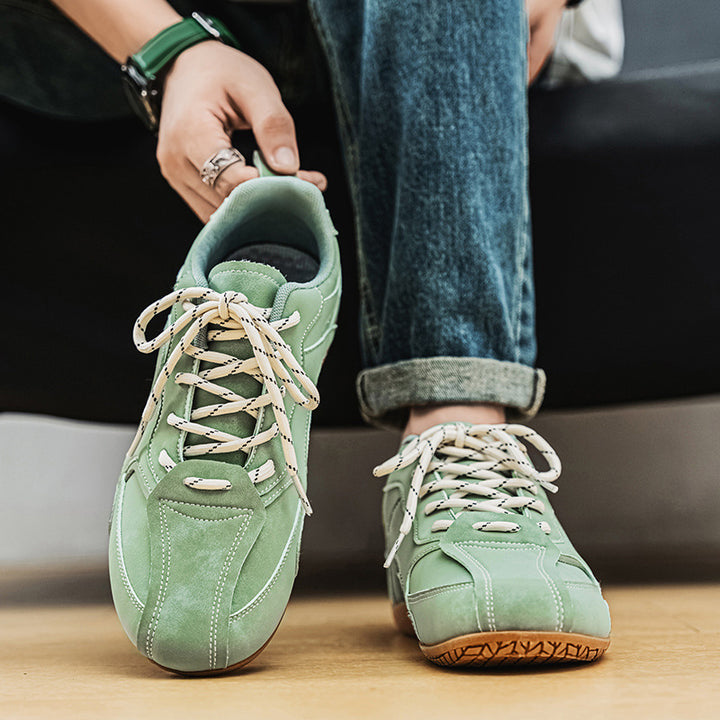 Unisex leichte Wildlederoptik Sneaker mit gepolstertem Komfortfußbett und griffiger Gumsohle – Norré