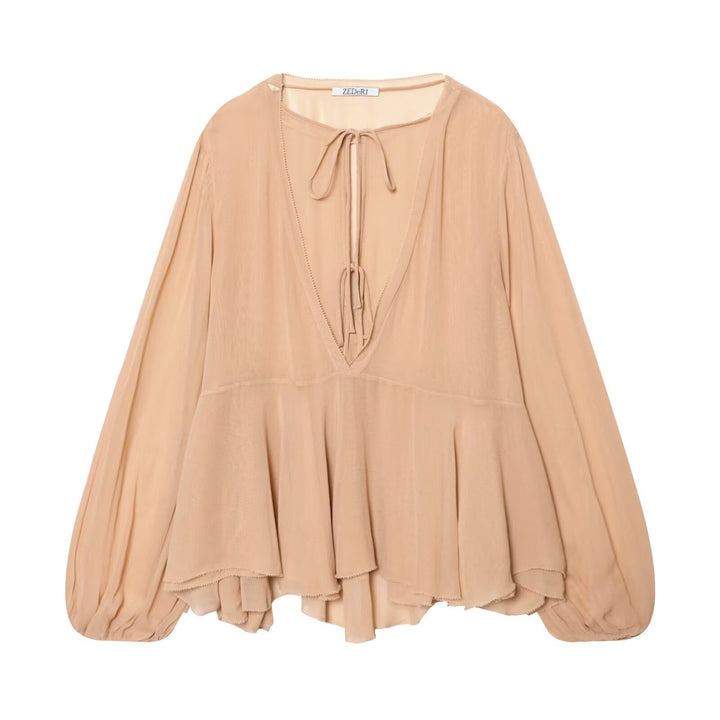 Damen Luftige Chiffon-Bluse mit tiefem V‑Ausschnitt, Bindebändern, Volantstufen und Ballonärmeln Echo Archiv