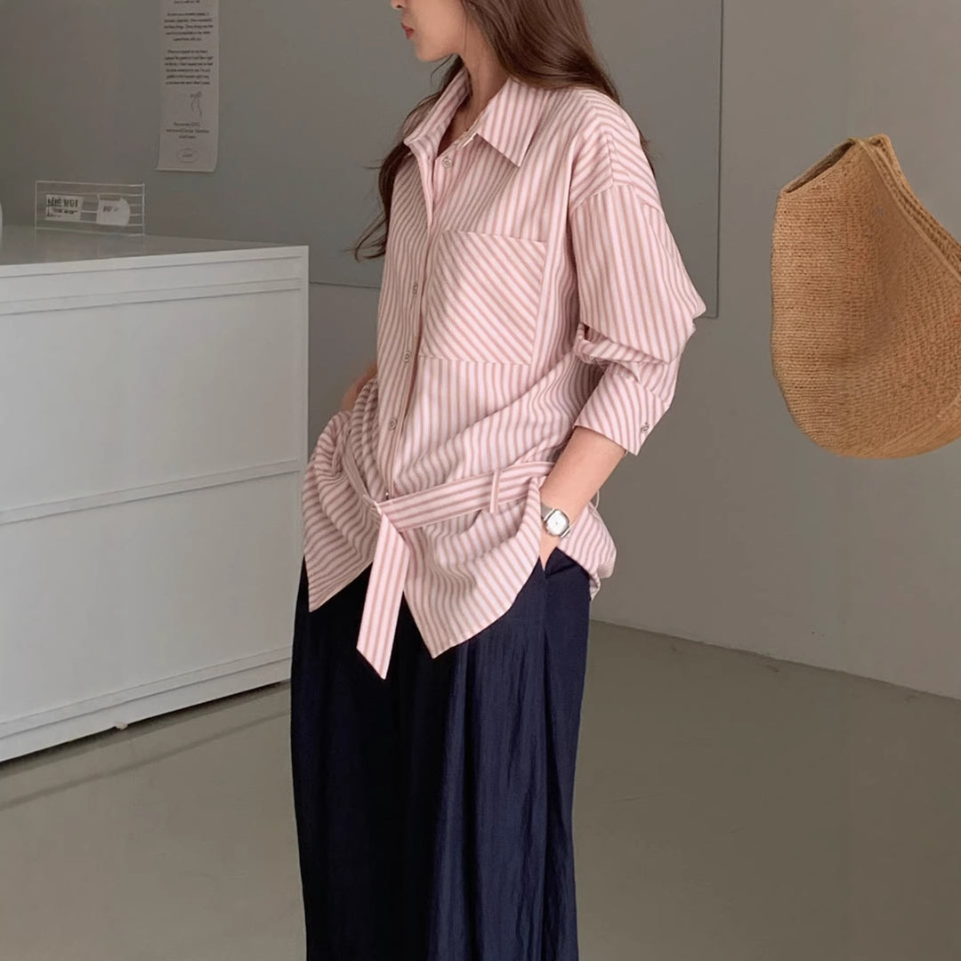 Damen Elegante gestreifte Bluse mit Gürtel Echo Archiv