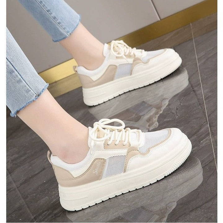 Damen Sportliche Sneaker mit atmungsaktiver Mesh-Oberfläche und dämpfender Sohle Echo Archiv