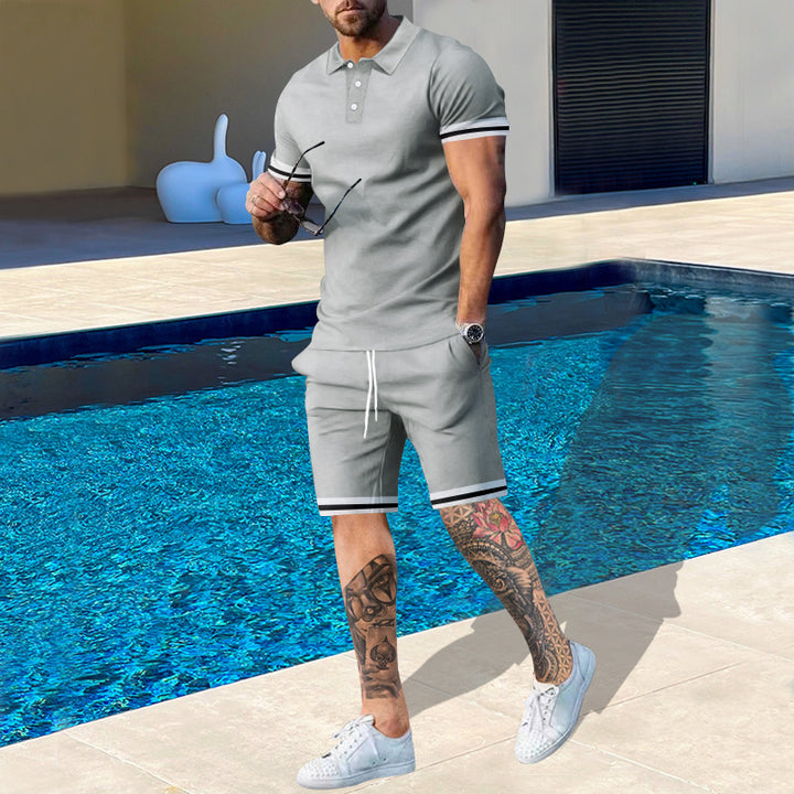 Herren sportliches Polo-Shirt und Shorts Set mit modernem Schnitt Echoarchiv