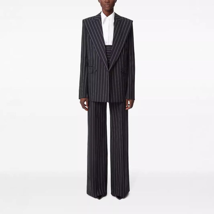 Damen Hochtaillierte weite Nadelstreifen-Hose im Tailoring-Stil Echoarchiv