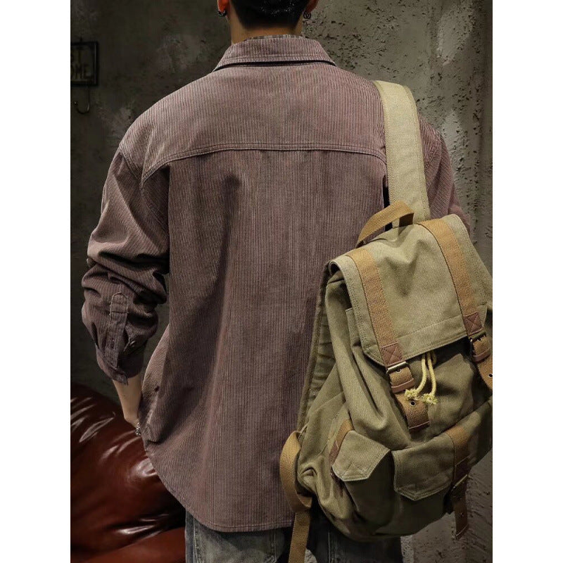 Herren Cord-Überhemdjacke mit aufgesetzten Brusttaschen und entspanntem Oversize-Schnitt Echoarchiv