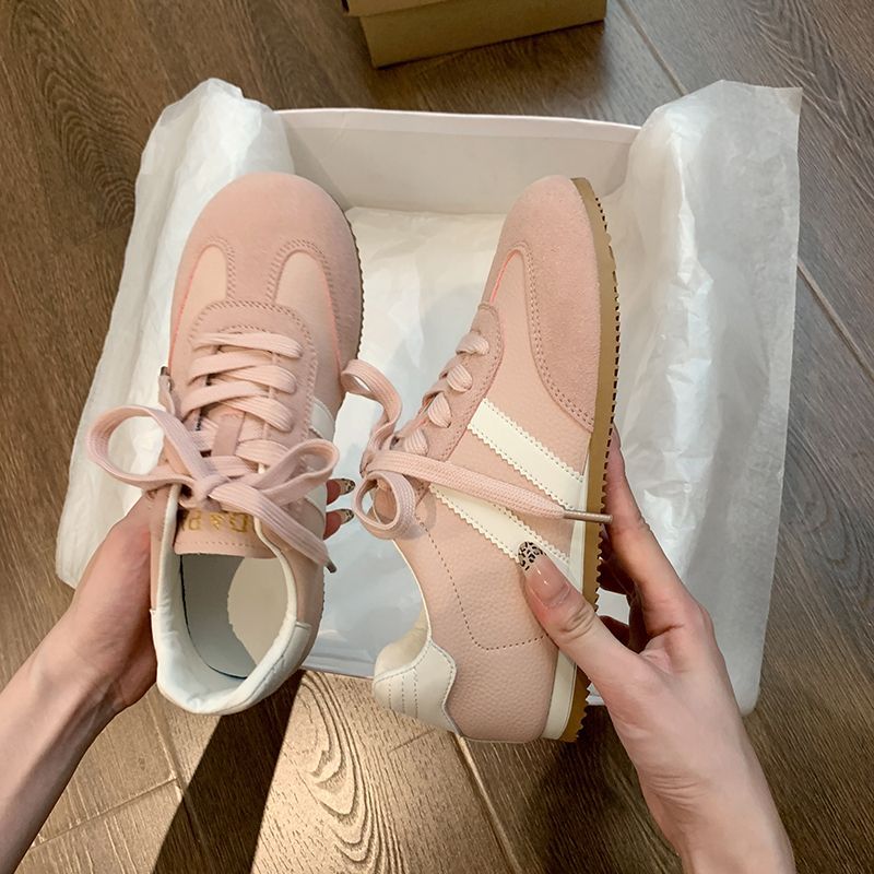 Damen Sportliche Sneakers mit hochwertiger Wildleder-Oberfläche und atmungsaktivem Innenfutter Echo Archiv