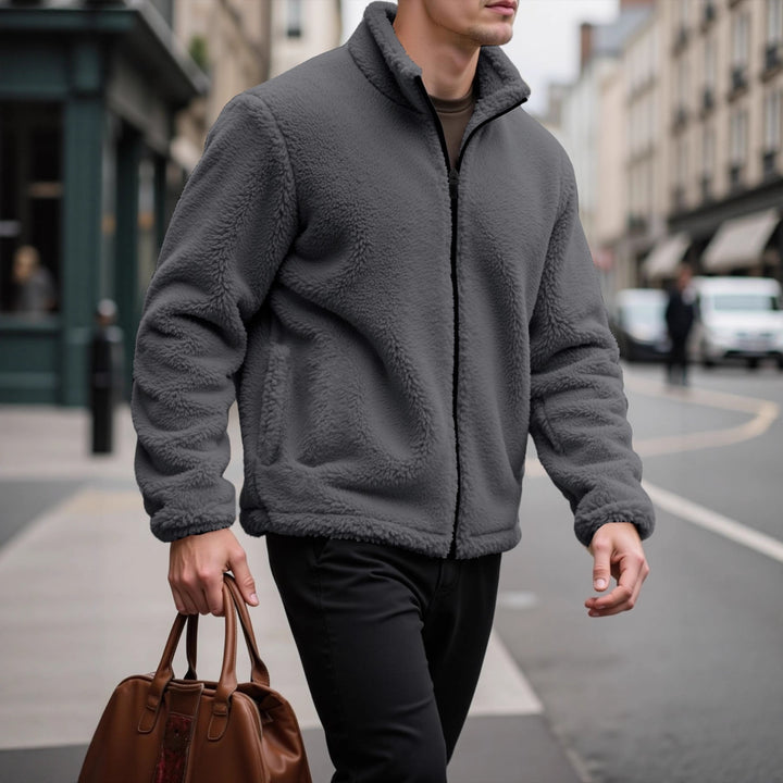 Herren kuschelige Fleecejacke mit hohem Kragen und praktischen Taschen Echoarchiv