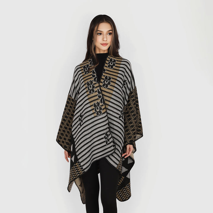 Damen Oversize Jacquard‑Ruana im Ethno‑Patchwork‑Design – Avérine